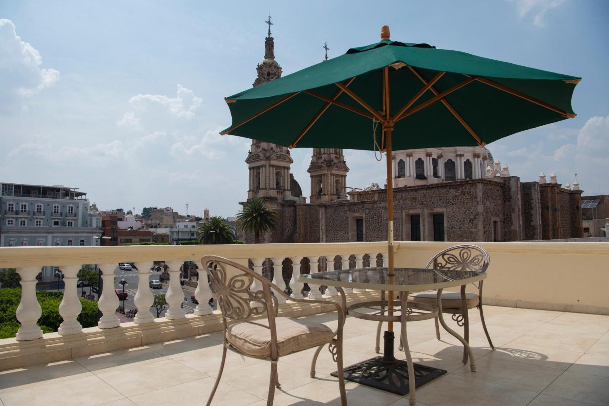 Hotel Fiesta Altena Тепататлан-де-Морейос Екстер'єр фото